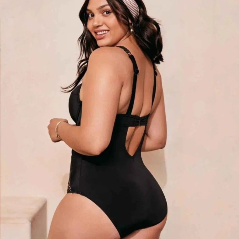 Adore Me elegant black